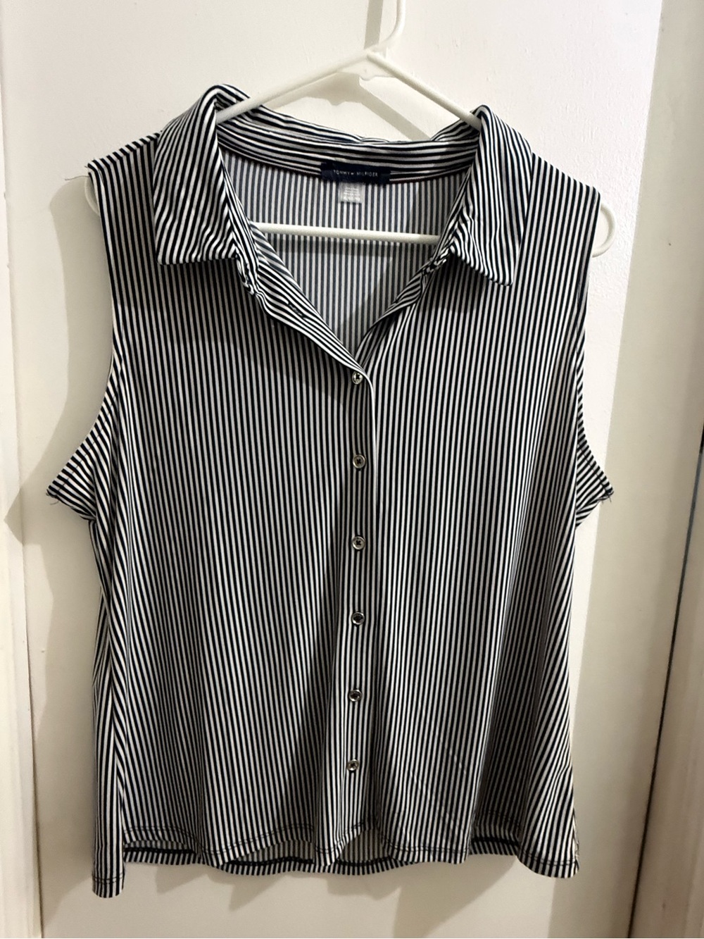 Tommy Hilfiger Sleeveless Button-Front Blouse